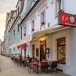 Gasthuis Jinghu Hluboká nad Vltavou